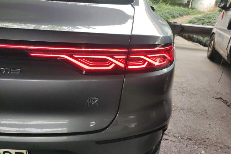 Used BYD Han 2023 DM-i Champion Edition 121KM Prestige Model
