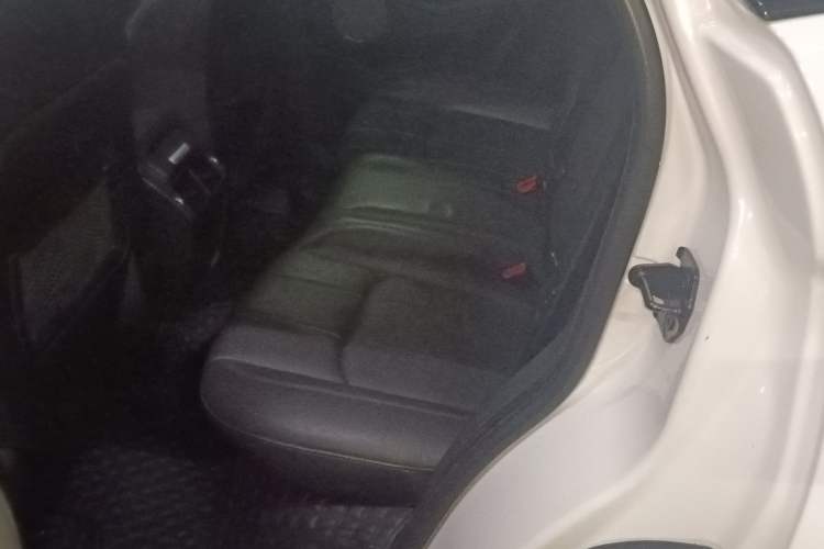 Used Land Rover Range Rover Evoque 2018 240 PS SE Smart Brilliance Edition