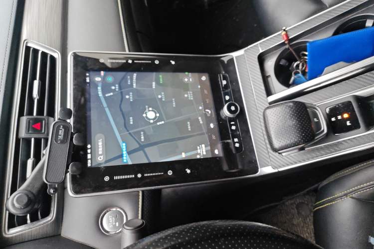 Used Roewe RX5 New Energy 2020 ePLUS National Trend Ronglin Luxury Edition Audio And AC Panel