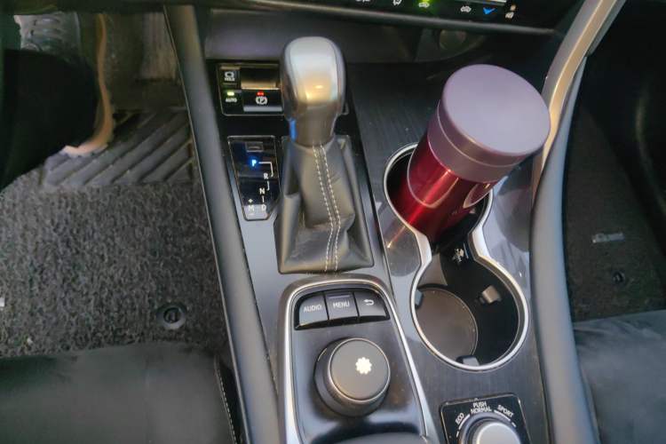 Used Lexus RX 2016 300 Two-Wheel Drive Elite Version China V Standard
