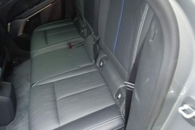 Used Cadillac LYRIQ 2022 Rear-Drive Long-Range Luxury Edition Left Rear Seat