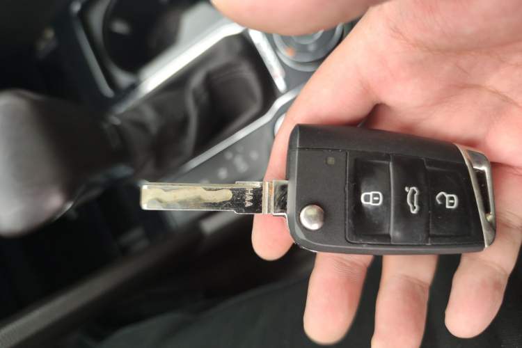 Used Volkswagen Teramont 2017 530 V6 Four-Wheel Drive Luxury Edition Vehicle Key