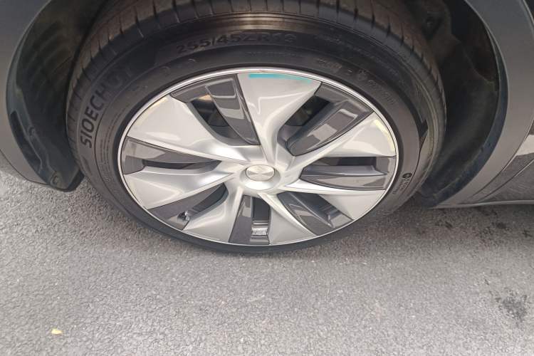 Used Tesla Model Y 2022 Revised Version Long-Range All-Wheel Drive