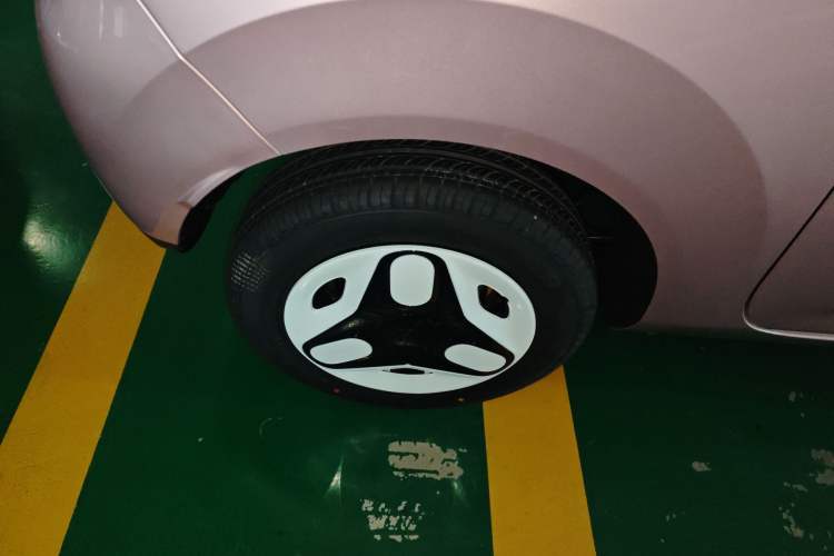 Used Geely Galaxy Panda 2025 210 km – Yuanqi Bear