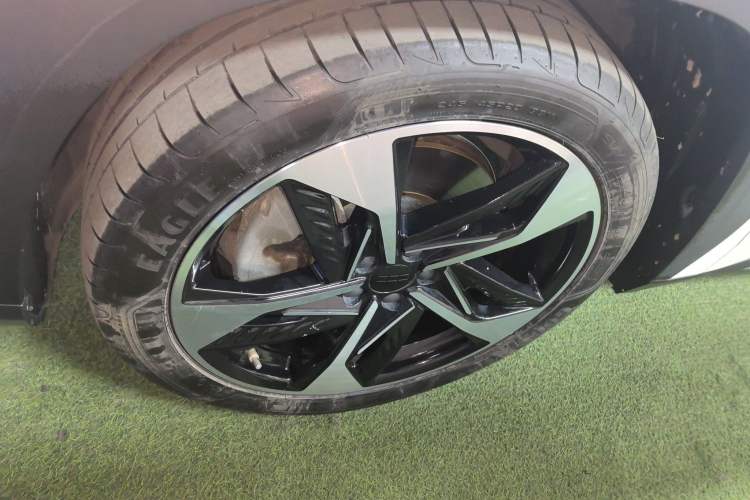 Used Geely Galaxy L7 2023 1.5T 115 km Starship
