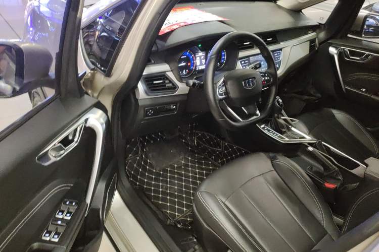 Used Geely Auto Vision X3 2019 Upgraded Model 1.5L CVT Prestige Version
