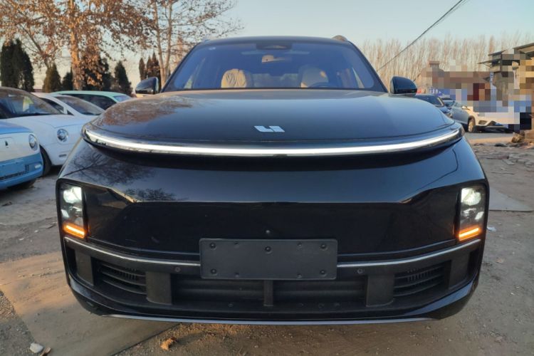 Used Li Auto L8 2023 Pro Model
