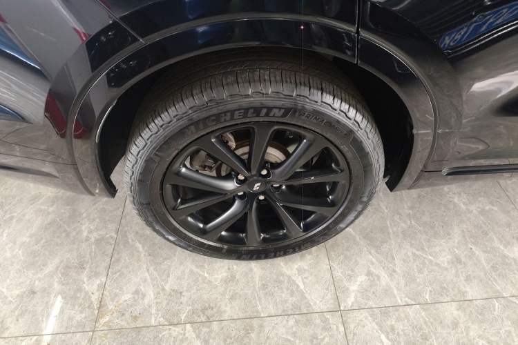 Used Li Auto ONE 2020 Extended-Range 6-Seater Version Exterior 5