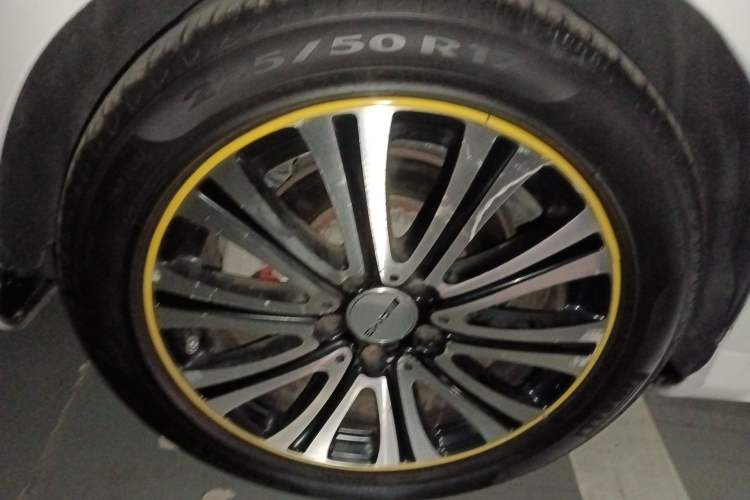 Used Mercedes-Benz C-Class 2015 Facelift C 200 L Right Rear Wheel Hub