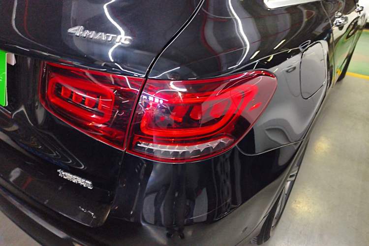 Used Mercedes-Benz GLC 2020 Facelift GLC 260 L 4MATIC Luxury Edition Exterior 1