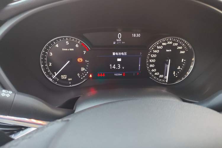 Used Cadillac XT4 2018 28T Two-Wheel Drive Tech Version
