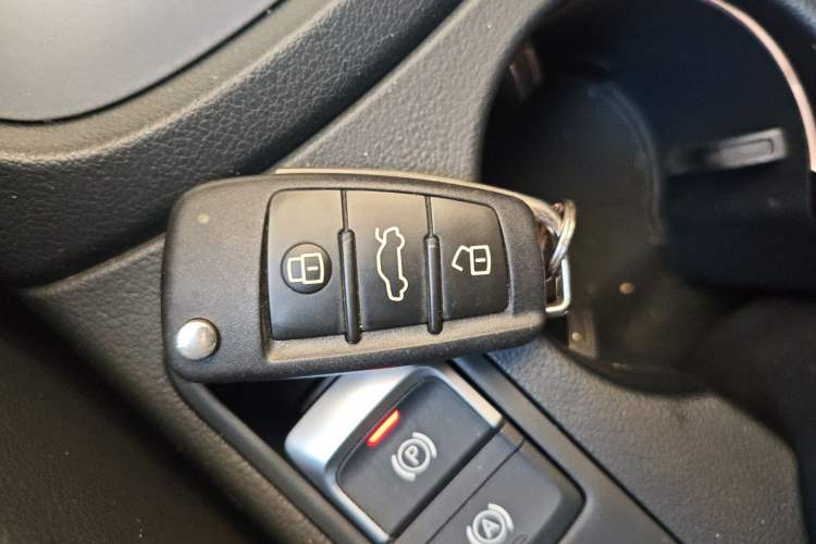 Used Audi Q3 2016 30 TFSI Fashion Model
