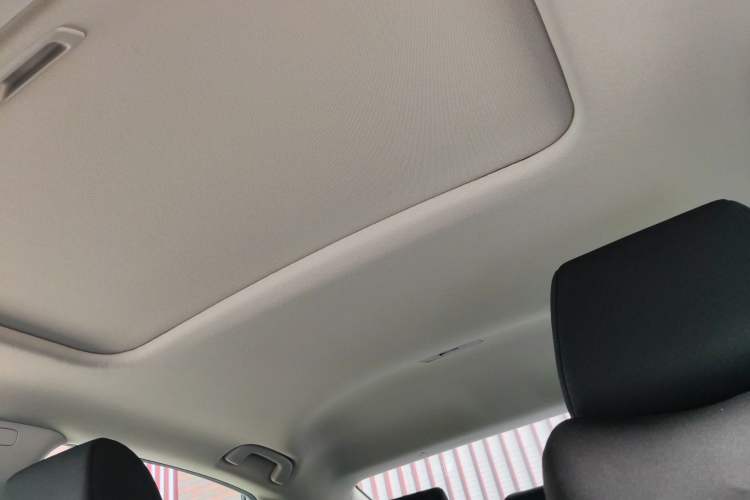 Used Honda Civic 2023 240TURBO CVT Dynamic · Center Stage Special Edition