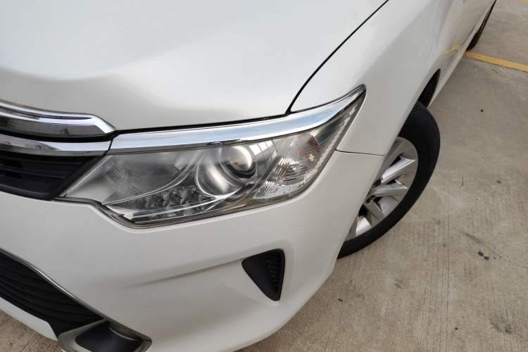 Used Toyota Camry 2015 2.0G Premier Edition Left Front Headlight