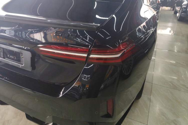 Used BMW 5 Series 2025 530Li Leading Model M Sport Package
