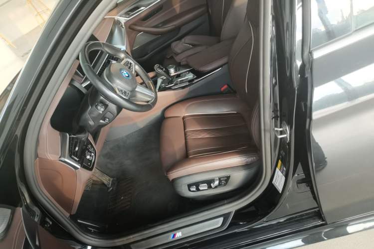 Used BMW 5 Series New Energy 2021 535Le Pioneer Edition M Sport Package Left Front Seat