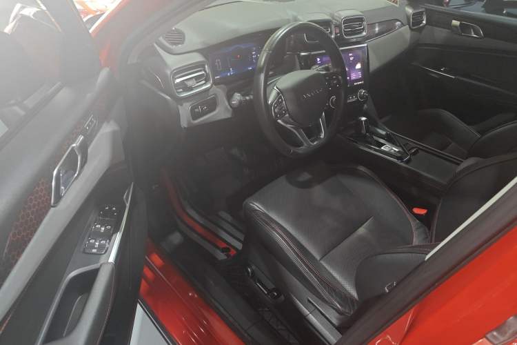 Used Lynk & Co 02 2018 1.5T DCT Two-Wheel Drive Pro Version China V Emission Standard