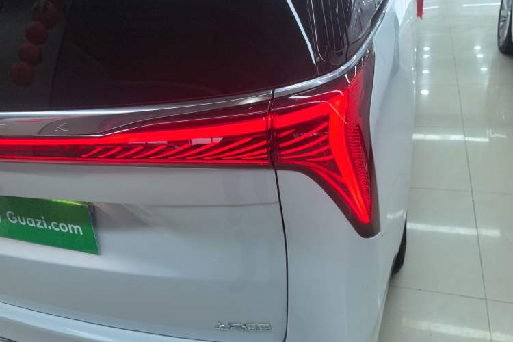 Used Buick Century 2023 2.0T Six-Seater Yinshi Edition