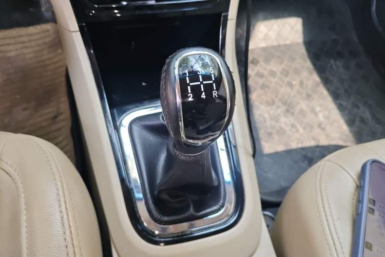 Used Chery E3 2013 1.5L Manual ZhiShang Model
