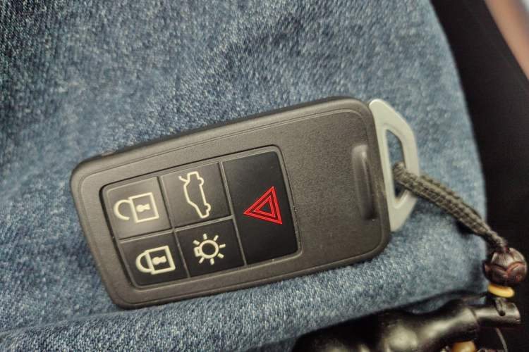 Used Volvo S60 2019 S60L Facelift T5 Intelligent Advanced Edition