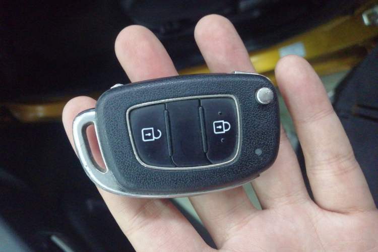 Used Hyundai Verna (older generation) 2017 1.4L Automatic YueXiang Edition China V-standard Vehicle Key