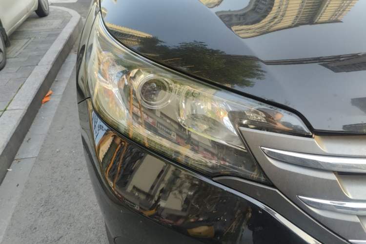 Used Honda CR-V 2013 2.4L two-wheel drive luxury version