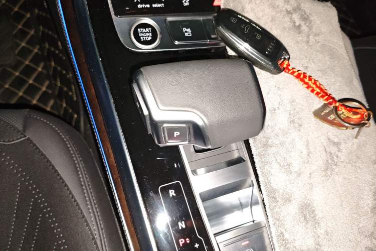 Used Audi Q7 2023 45 TFSI quattro S line Sport model