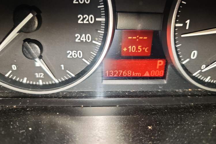 Used BMW X1 2010 sDrive18i Luxury Model
