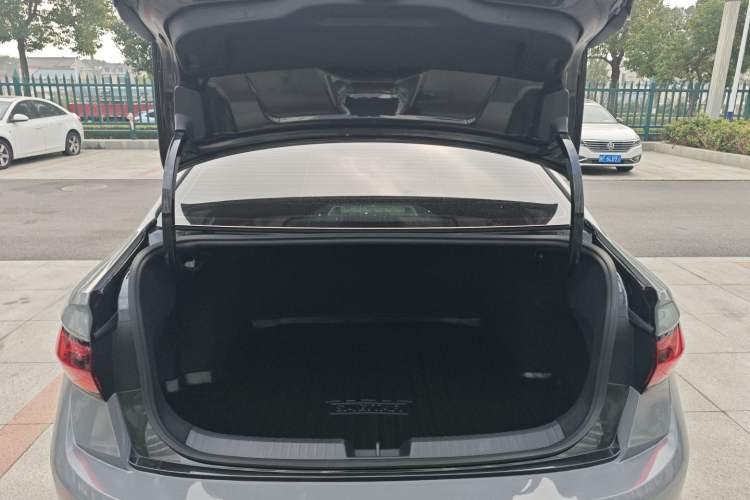 Used Volkswagen Sagitar 2023 300TSI DSG Excellence Edition
