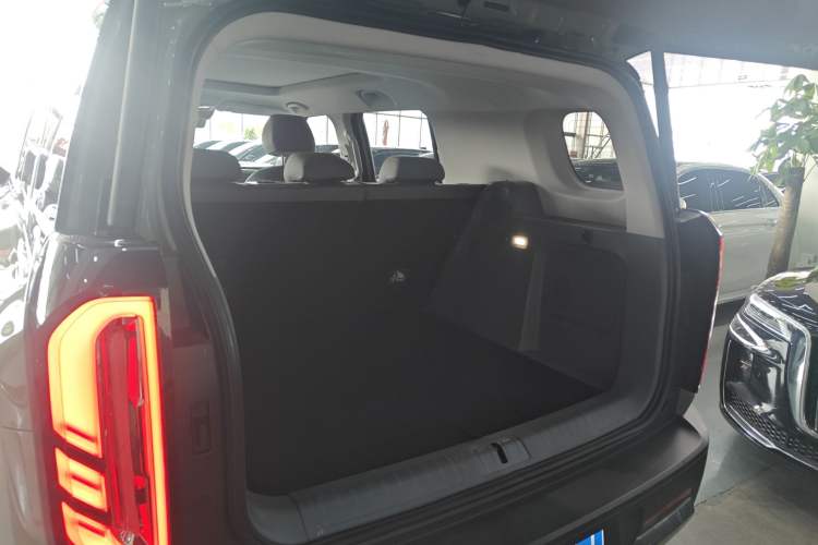 Used BAIC Off-Road BJ30 2024 1.5T Magic Electric Drive Advanced Version Trunk