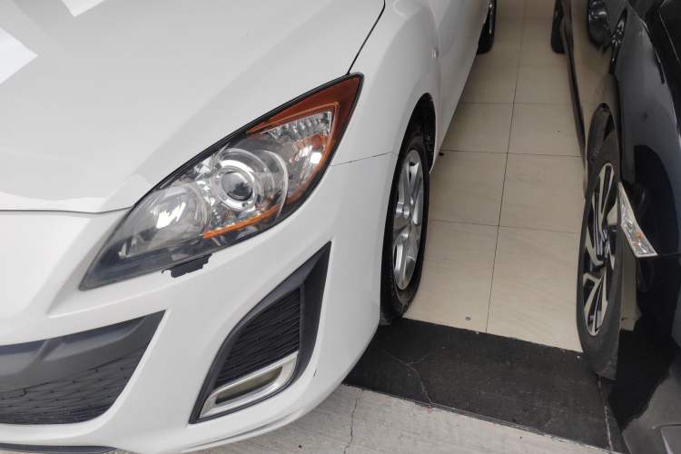 Used Mazda Mazda 3 2011 Sedan 1.6L Automatic Comfort Model
