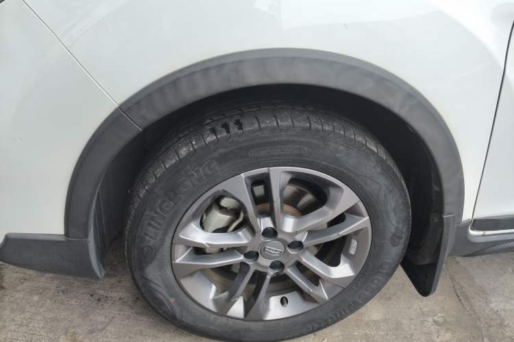 Used Geely Auto Vision X3 2020 1.5L CVT Luxury Model
