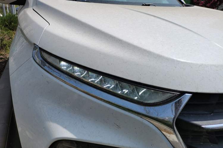 Used Baojun 510 2017 1.5L Automatic Fashion Model Right Front Headlight