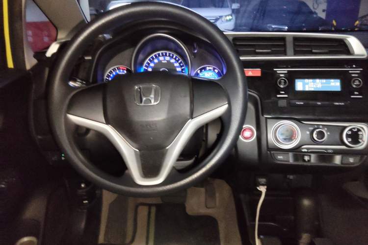 Used Honda Fit 2014 1.5L EX CVT Elite Model
