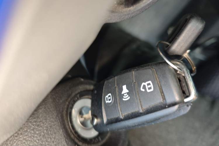 Used Dongfeng Yufeng EM27 2024 EM27 EVE Energy 41.86 kWh