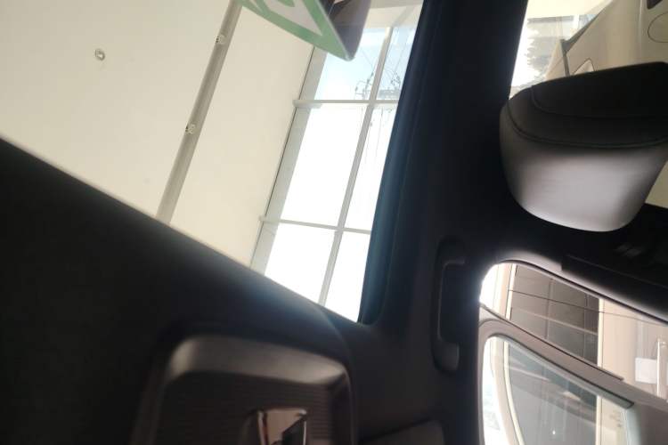 Used BYD Song L DM-i 2025 Intelligent Driving Version 160 km Beyond-Range Type
