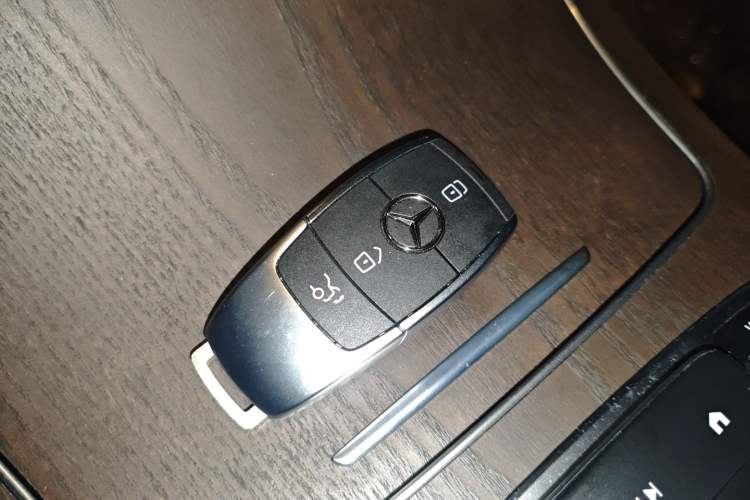 Used Mercedes-Benz GLC 2021 GLC 260 L 4MATIC Luxury Model
