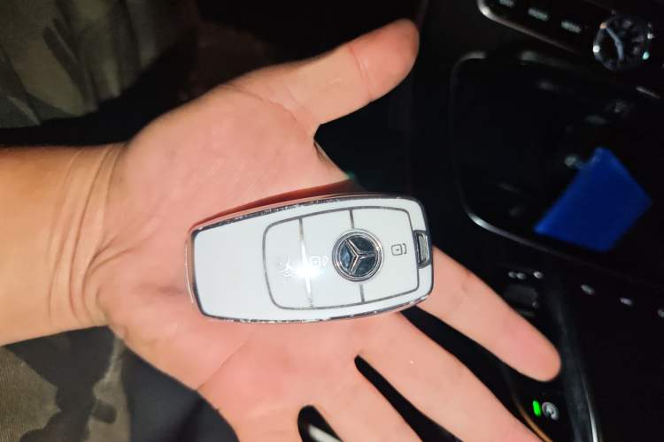 Used Mercedes-Benz E-Class 2020 E 300 L Sporty and Stylish Model
