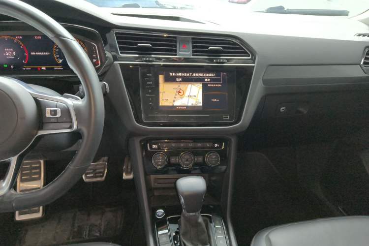 Used Volkswagen Tiguan L 2021 330TSI Automatic Two-Wheel Drive R-Line Enhanced Edition
