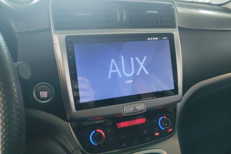 Used Haval M6 2019 1.5T Manual Two-Wheel Drive Urban Version China VI Standard Audio And AC Panel