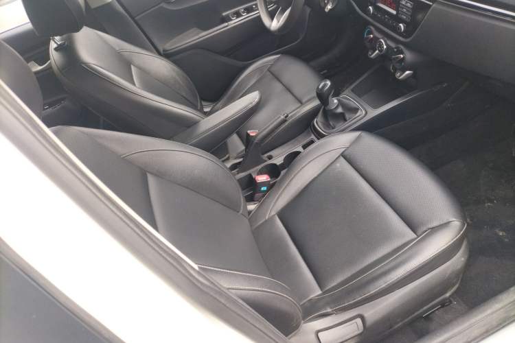 Used Kia K2 2017 Sedan 1.4L Manual Transmission 15th Anniversary Special Edition GLS
