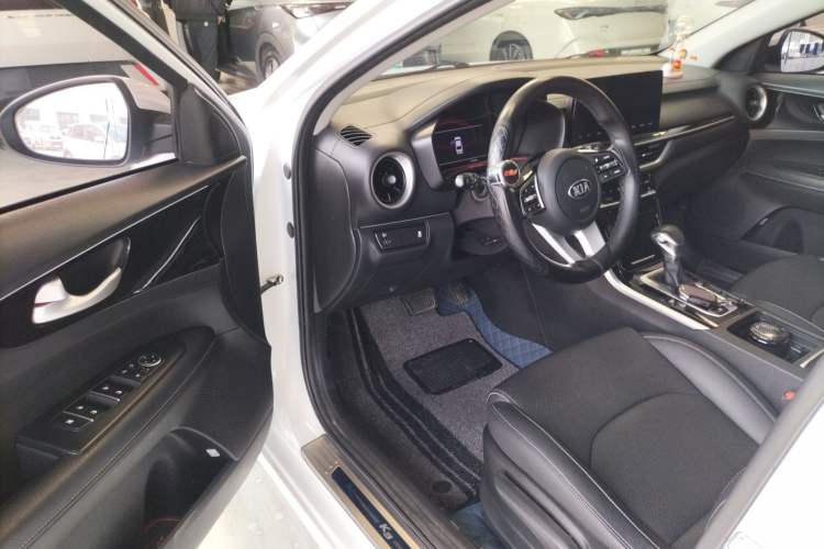 Used Kia K3 2021 1.5L CVT Fashion Edition Driver Seat