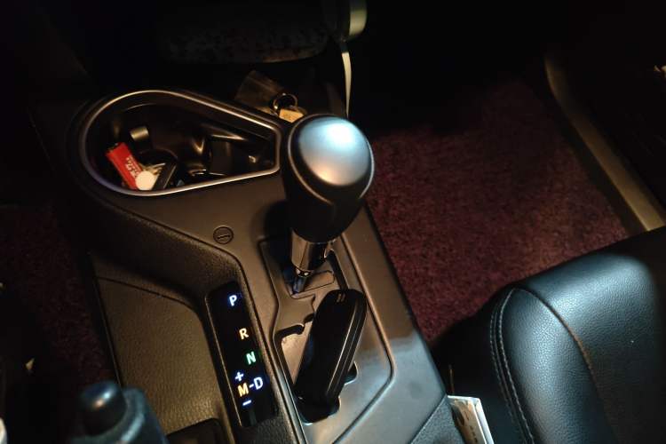 Used Toyota RAV4 2019 2.0L CVT Two-Wheel Drive Pioneer Edition China VI Standard