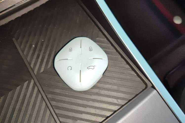 Used JETOUR Dashing 2025 1.5T DCT Youth UP
