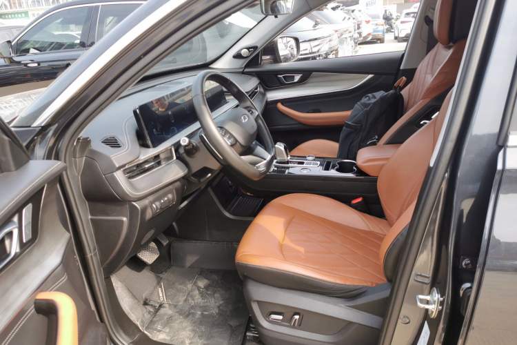 Used Chery Tiggo 8 PLUS 2022 290TGDI DCT Luxury Edition+