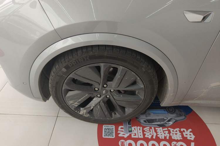 Used Li Auto L9 2022 Max model Left Front Wheel Hub