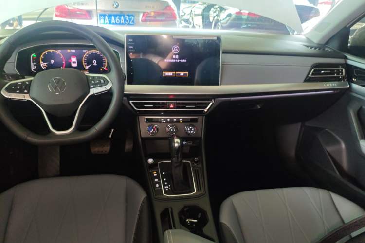 Used Volkswagen Lavida 2024 1.5L Automatic Starry Sky 5 Million Edition