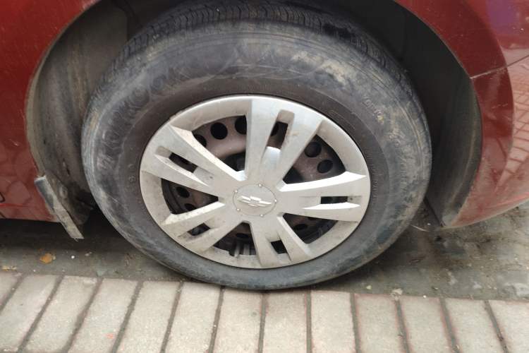 Used Chevrolet Cruze 2013 1.6L SL Sunroof Edition MT
