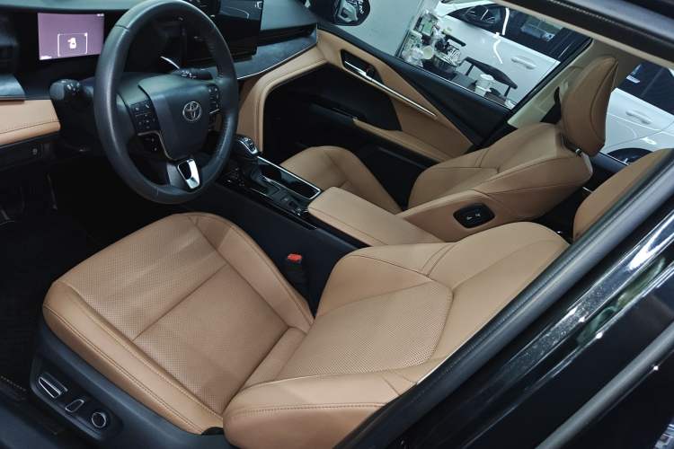 Used Toyota Camry 2024 2.0 GVP Luxury Edition Left Front Seat