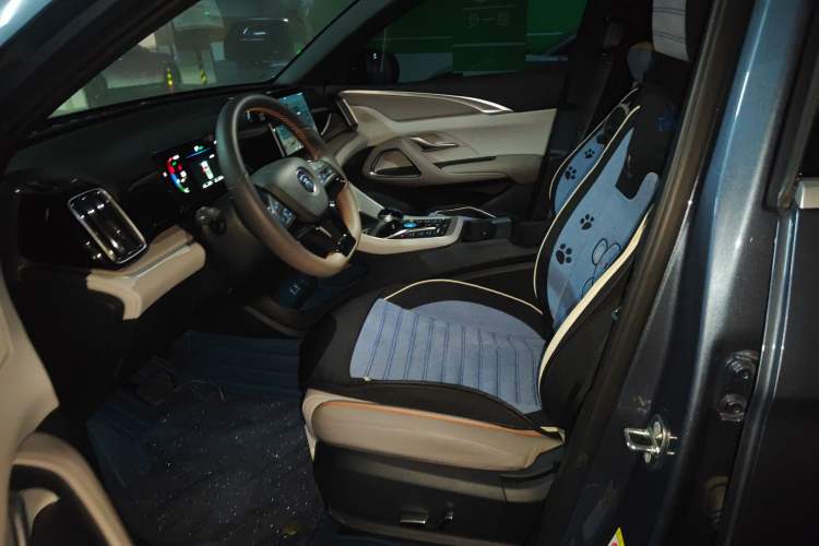 Used BYD Song Pro New Energy 2024 HONOR Edition DM-i 71KM Navigation Model